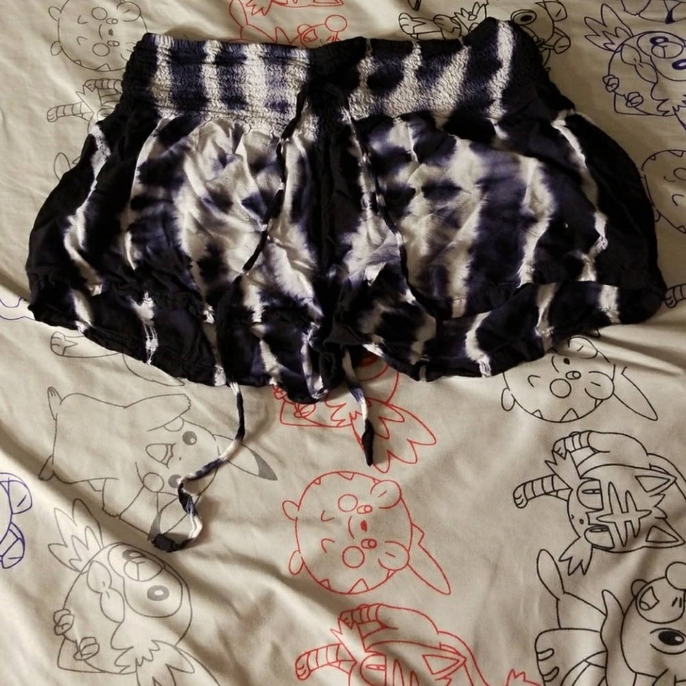 Envy me tie dye indigo white flowy shorts